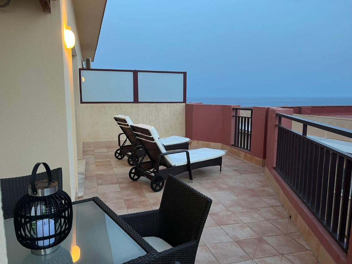 Atico En Yate Iv, Primera Linea Playa Apartment ฟูเอนฮิโรลา ภายนอก รูปภาพ